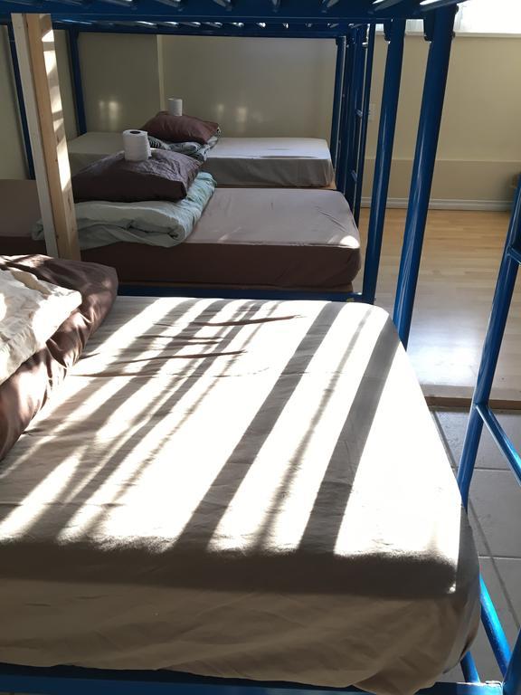 Vancouver Backpacker House - 10 Min Walk To Metrotown Skytrain Station Burnaby Exterior foto